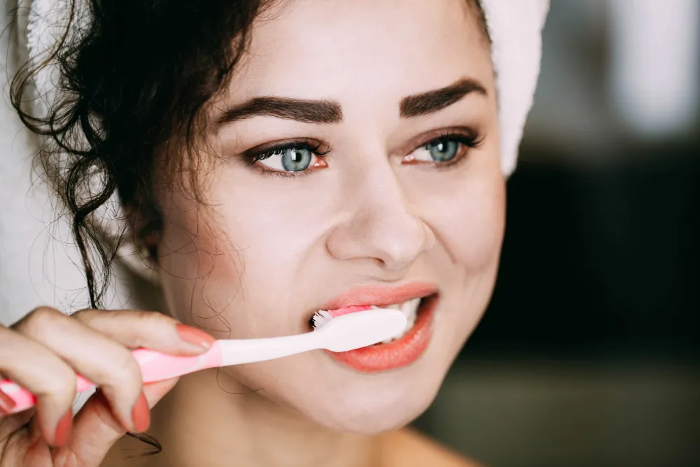Nadwrażliwość zębów: przyczyny i objawy